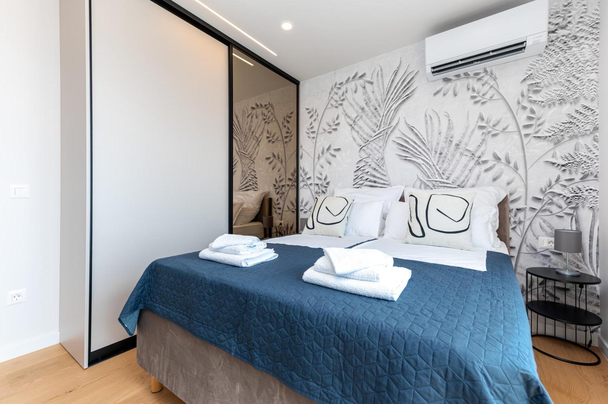 Luxury Adria Sea City & Mountain View Apartment Makarska Buitenkant foto